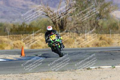 media/Jan-16-2022-CVMA (Sun) [[7f3d92989d]]/Race 3 Amateur Supersport Middleweight/